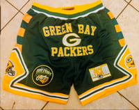 Image 2 of GB TITLE TOWN GREEN