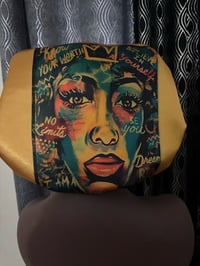 Image 3 of Afro queen 