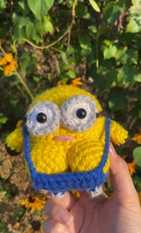 Image 2 of minion chichon