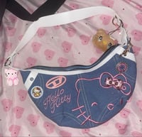Image 2 of Junkie shoulder bag (pink)