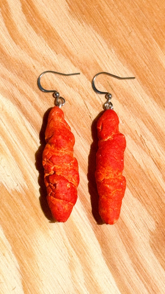 Image of Cheeto Earrings n°1