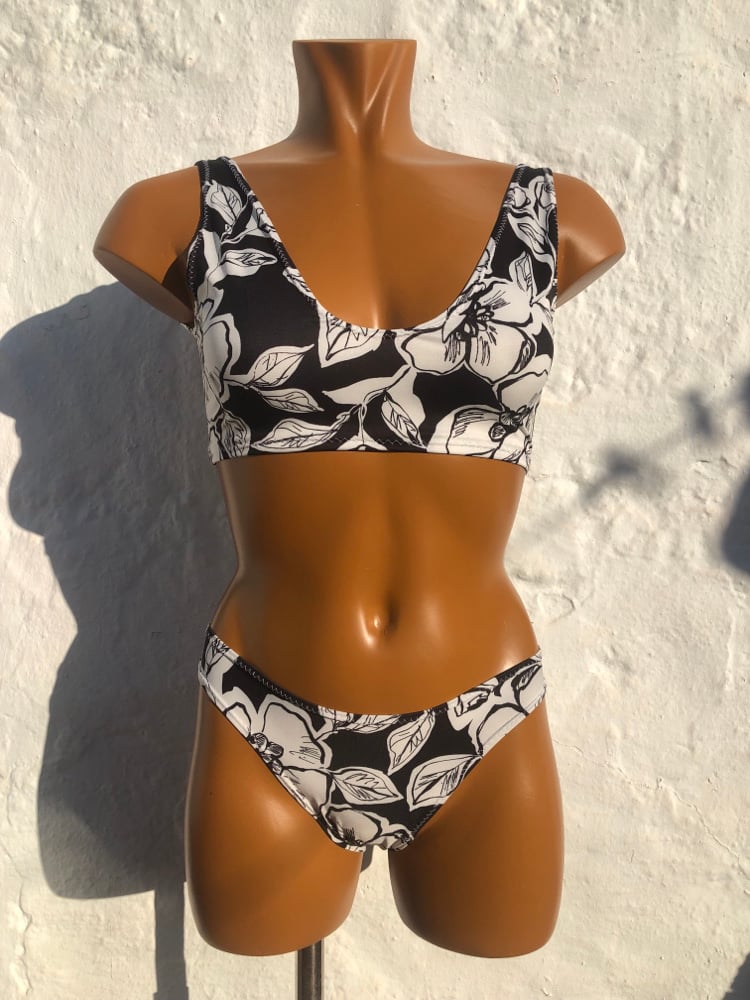 Image of Bikini brasileño Black Rose