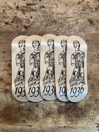 Image 3 of Statue Laser Engraved Deck