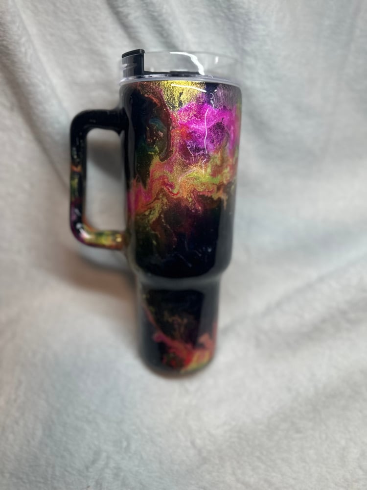 Image of #14 40oz Pink/Yello Neon Nebula - Tania