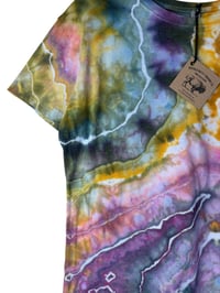 Image 7 of ♻️ UPCYCLED L Ladies Fit Crewneck Tee in Geode Ice Dye