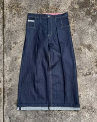 Image 4 of CLUB JEANS