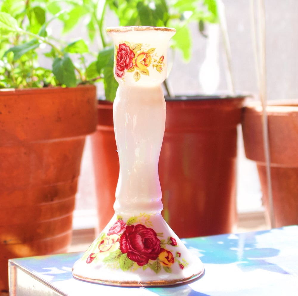 Image of Floral Candle Holder 🌷🕯️
