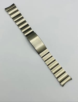 Image of Rare 1970's heavy duty stainless steel gents watch strap, Old Stock,mint,18.5mm
