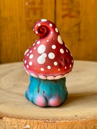 Image 3 of Monster Mushkid