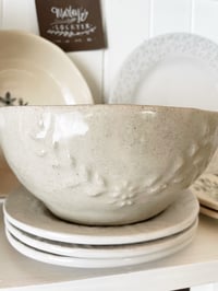 Image 2 of Oat Wreath Mixing Bowl