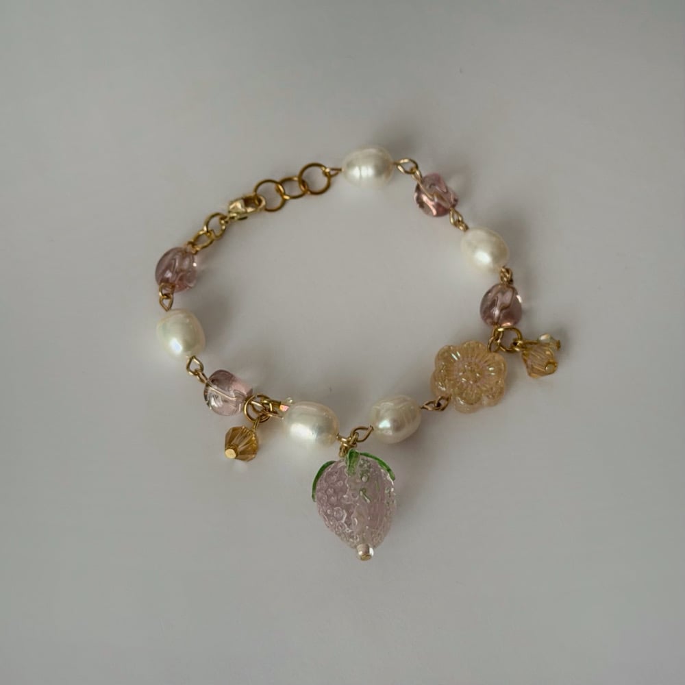Image of sweetheart bloom bracelet