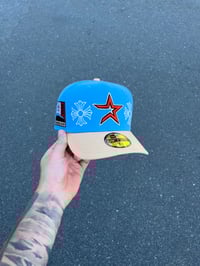 Image 1 of SKY CREAM HOUSTON ASTROS CUSTOM FITTED CAP