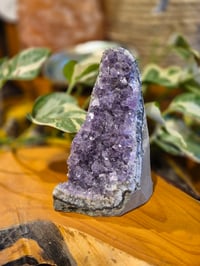 Image 3 of Amethyst Cut Base
