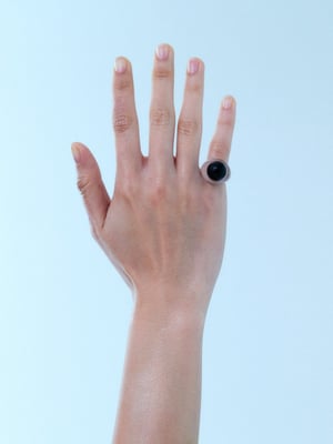 Image of LOWOOL - Black Frog Eye Ring