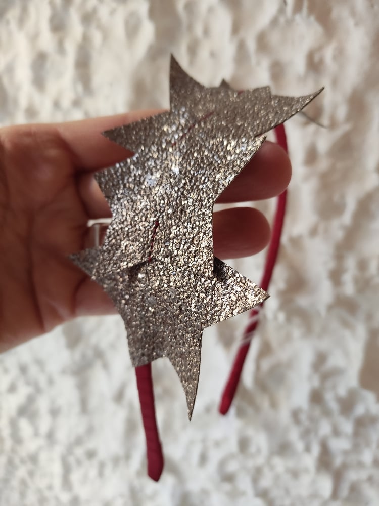 Image of Cerchietto stelle base rossa