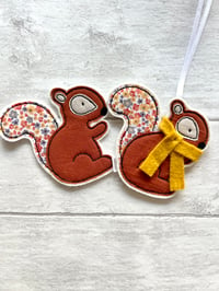 Image 1 of Squirrel decoration 