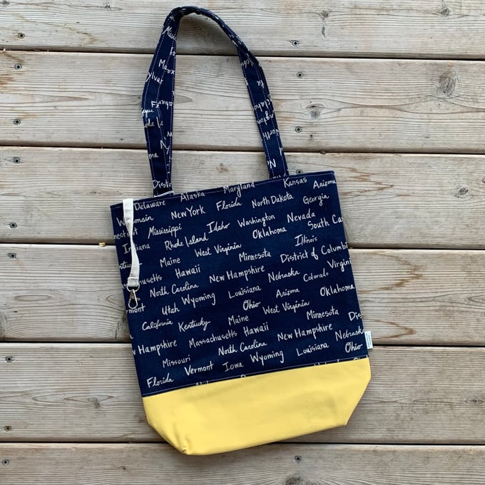 Image of Market Tote States On Navy