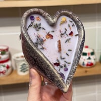 Image 3 of blueberry vanilla scented candle