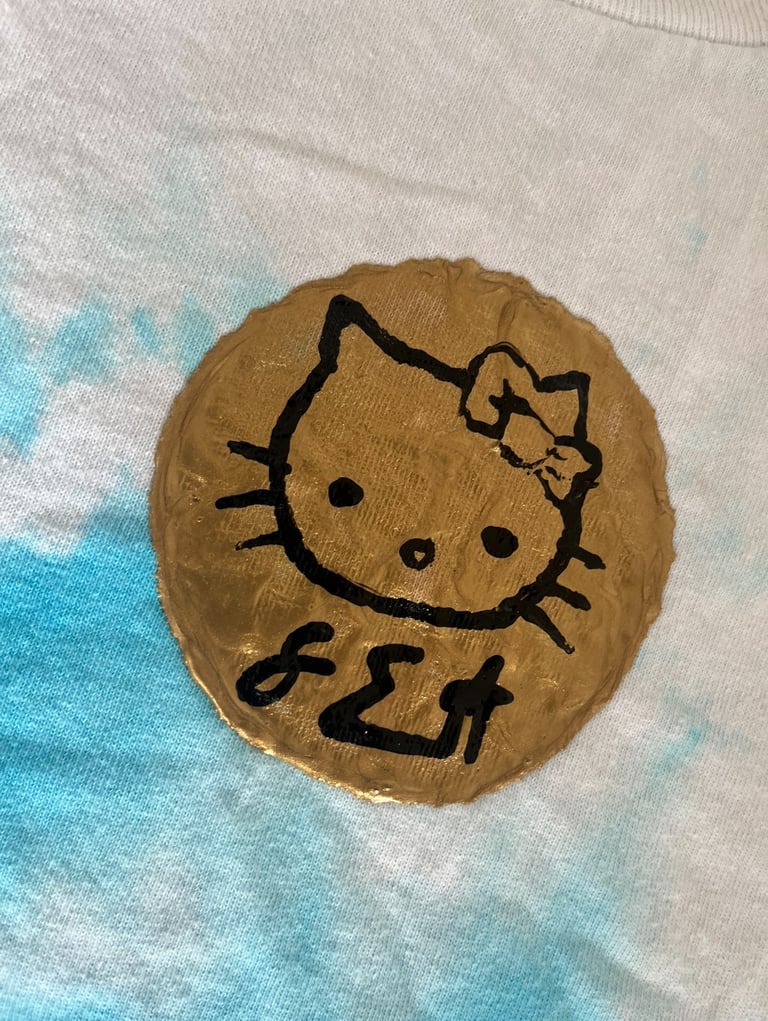 Hello Kitty SE T shirt Image 2