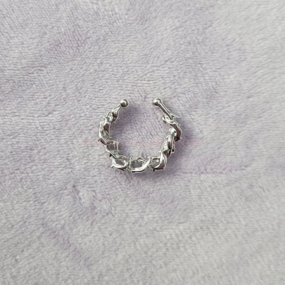 Image of [PREORDER] Thorns Septum Rings - 16G and Faux