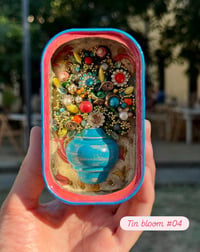 Image 4 of Tin bloom