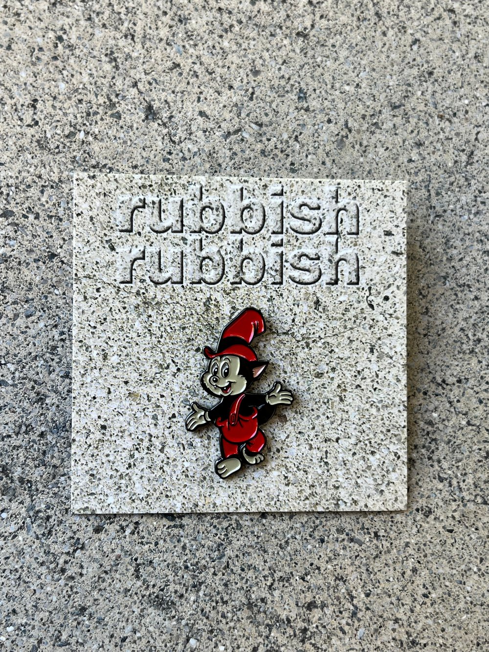 RR #157 Hobo Wolf Pin