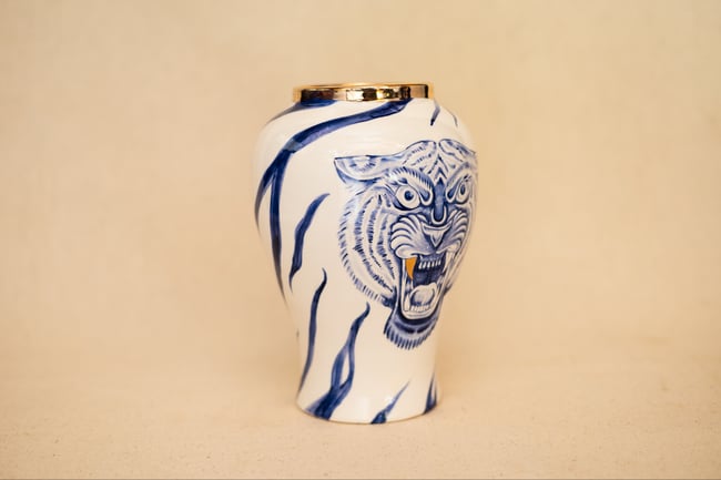 Tiger Vase 18K Gold Luster