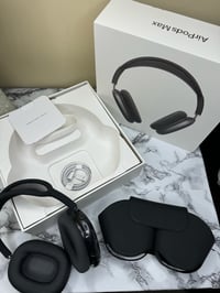 Image 1 of Airpod Max