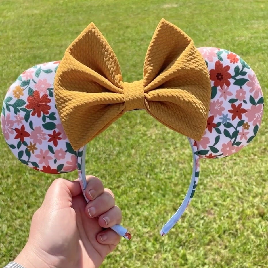 Image of Groovy Garden Ears