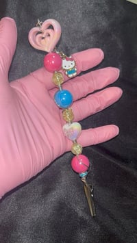 Image 1 of ✨🎀hello kitty clip🎀✨