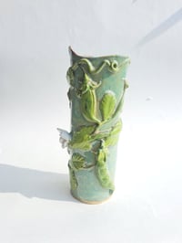 Image 4 of Pea vase