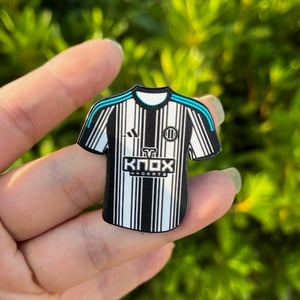 26-27 Kit Pin Badges