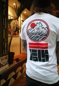 Image 1 of Camiseta logo