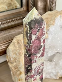 Image 16 of Pink Tourmaline Generator | #2989