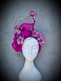 Image 3 of 'Cali' in Fuschia and gold