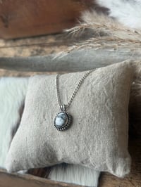 Image 2 of Meadowlight Necklace