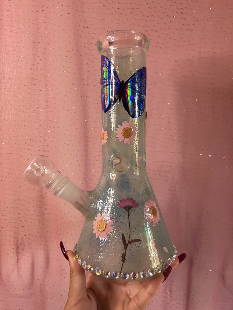 Image of Nixie 