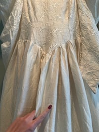 Image 15 of 1980s English Rose