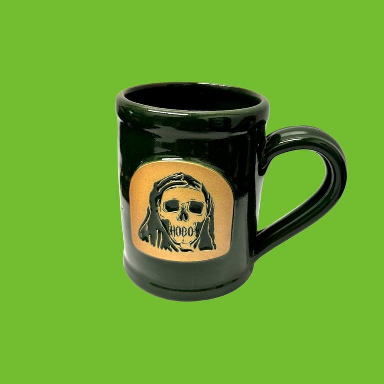 HUNTER GREEN MUG (Item# 722)