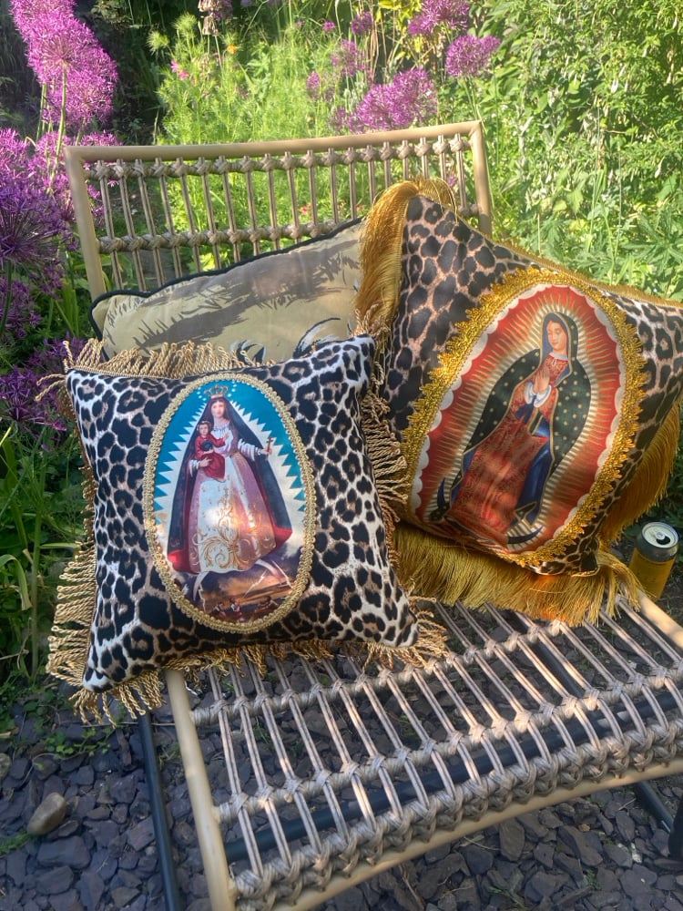 Virgin of charity leopard fabric cushion cover Image 9