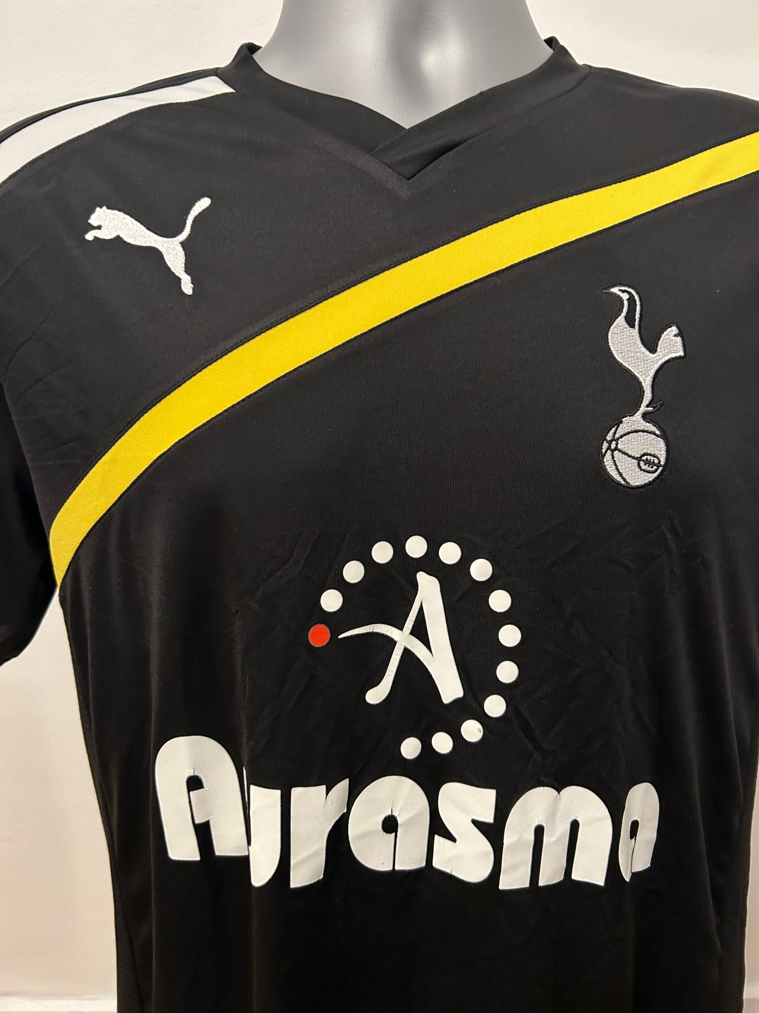 Image of Tottenham Hotspur “BALE 3” 2011/12 Third Shirt + PL patches (S)