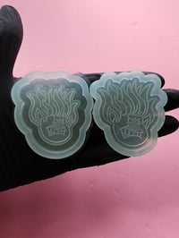 Christmas Movie Shaker/Nonshaker Silicone Mold (h)