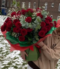 Image 1 of Naomi roses 