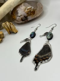 Image 2 of Comsic Pairing Earring Set