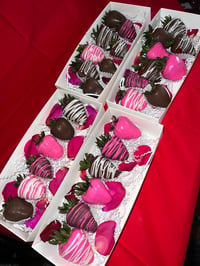 Image 1 of Chocolate Covered Strawberries (Available 2/14)