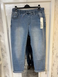 Image 2 of Elastic Waist Mom Jean 