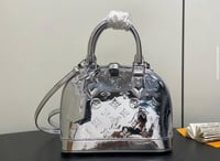 Image 1 of MILLINEUM BAG