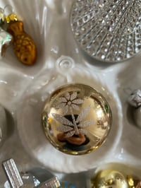 Image 1 of  Boules de Noël anciennes {4}