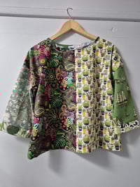 Image 1 of Swing Top-glorious green s/m