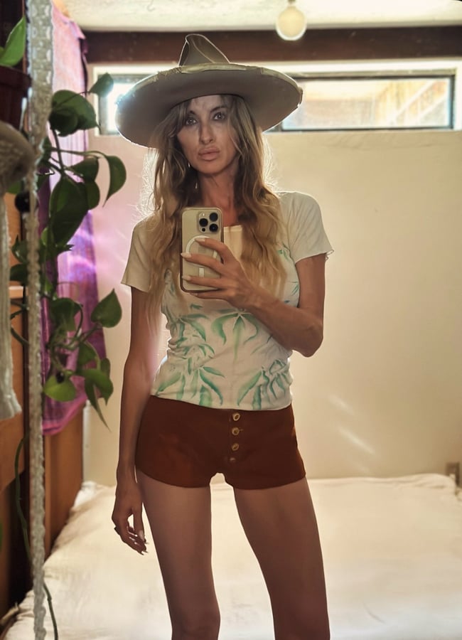 late 60s  handcrafted hippie suede leather hot pant shorts